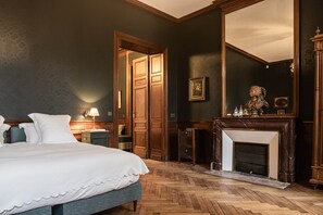 1 bedroom, free WiFi, bed sheets - The English Suite (Le Pian-Médoc)