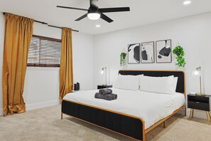 4 bedrooms, WiFi, bed sheets