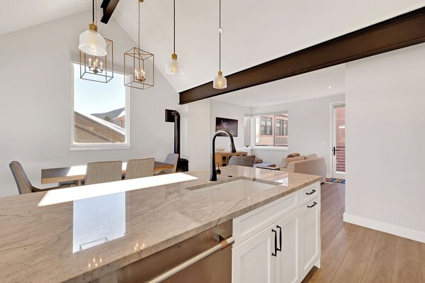 Interior - Granite 414- Charming Mountain Retreat in the Heart of Frisco (Frisco)