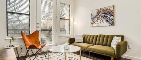 Télévision, espaces bureaux