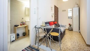 Apartment, 1 Bedroom, Accessible | Interior - Acropolis 5 Hills 1st FLR Aprt (Athens)