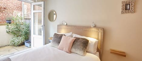 2 Schlafzimmer, Bügeleisen/Bügelbrett, WLAN, Bettwäsche