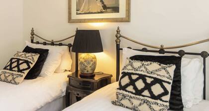 Host & Stay | Danby at the Sandbeck