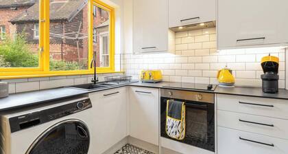 Host & Stay | Temple Gardens