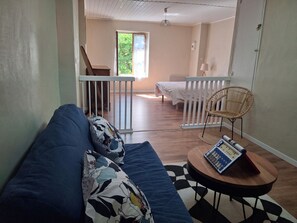 2 Schlafzimmer, Bügeleisen/Bügelbrett, WLAN, Bettwäsche