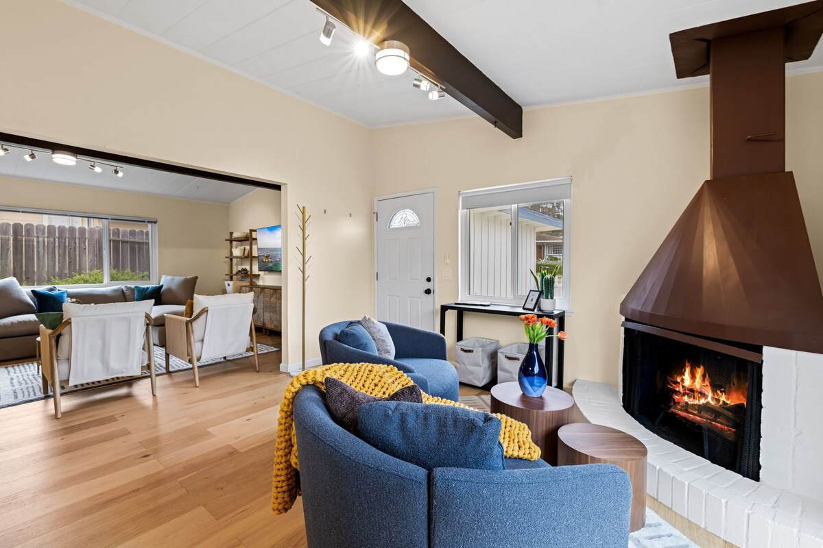 Photo 4 of 3841 Bodhi Tree - Updated and Newly Furnished