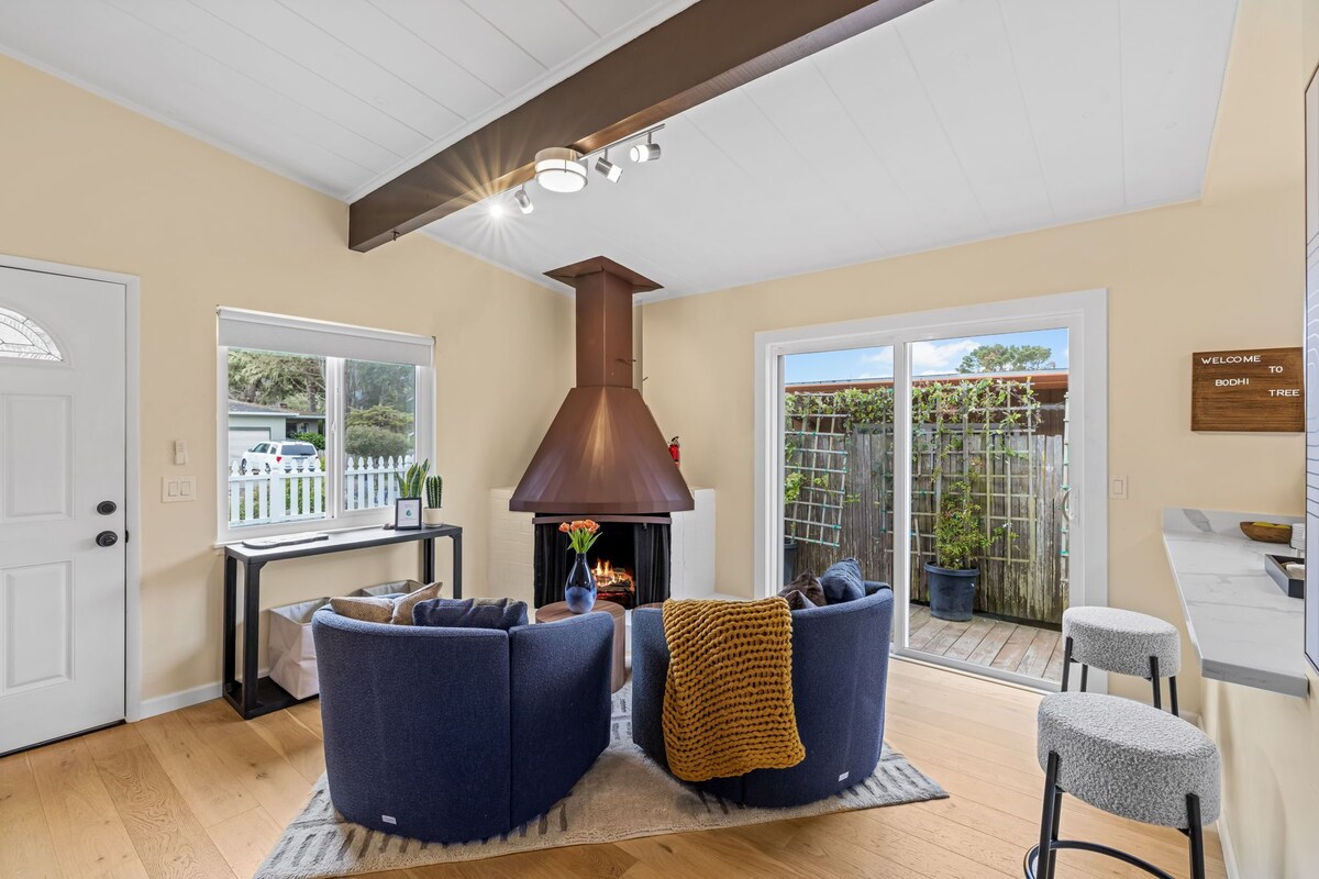 Photo 8 of 3841 Bodhi Tree - Updated and Newly Furnished