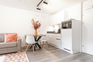 Apartment, Mountain View | Private kitchen