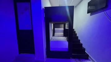 4 bedrooms, WiFi