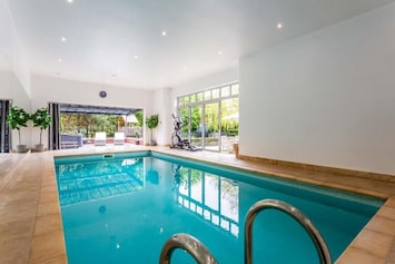 The Grove, Hartlepool - Host & Stay