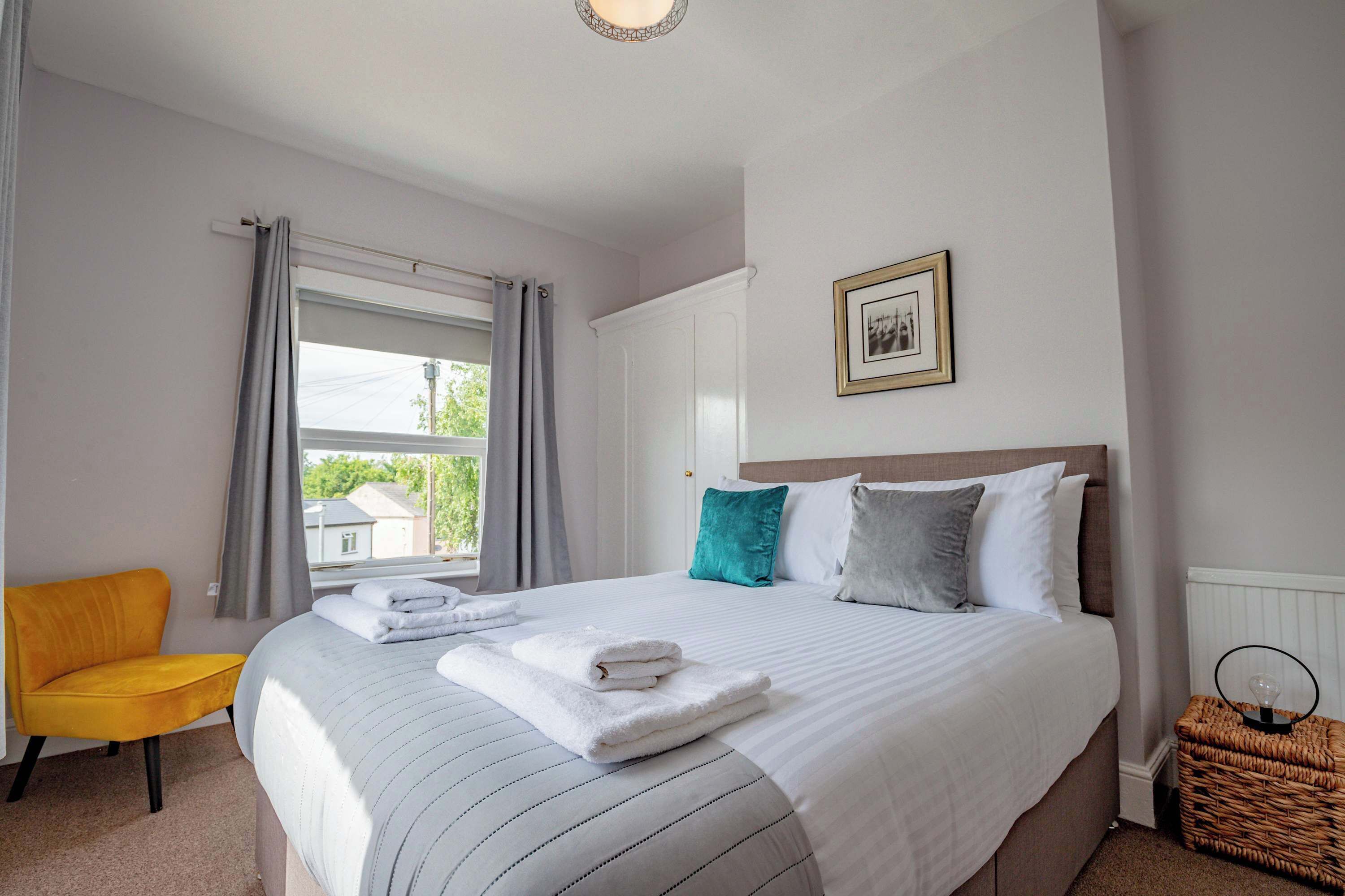 2 slaapkamers, een strijkplank/strijkijzer, wifi, beddengoed