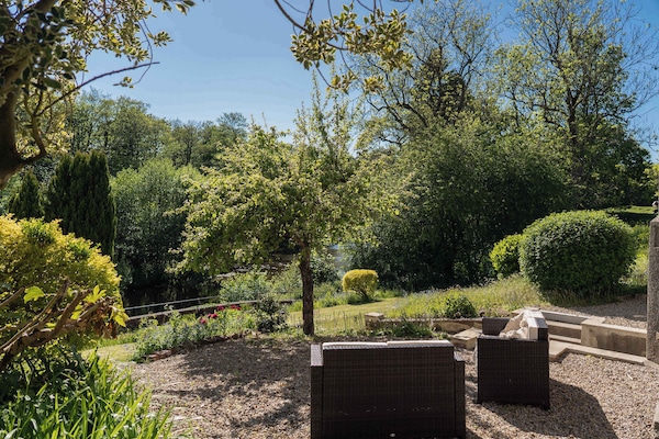 St Mary's Riverside, Egton Bridge - Host & Stay