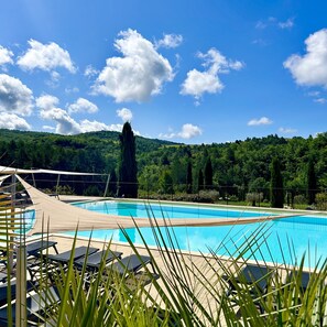 A heated pool - Villa Chatus  - private pool and terrace (Saint-Maurice-d’Ardèche)