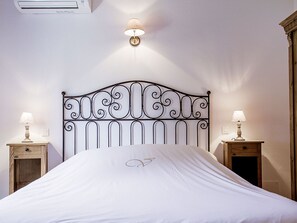2 chambres, fer et planche Ă repasser, lit parapluie, Wi-Fi gratuit