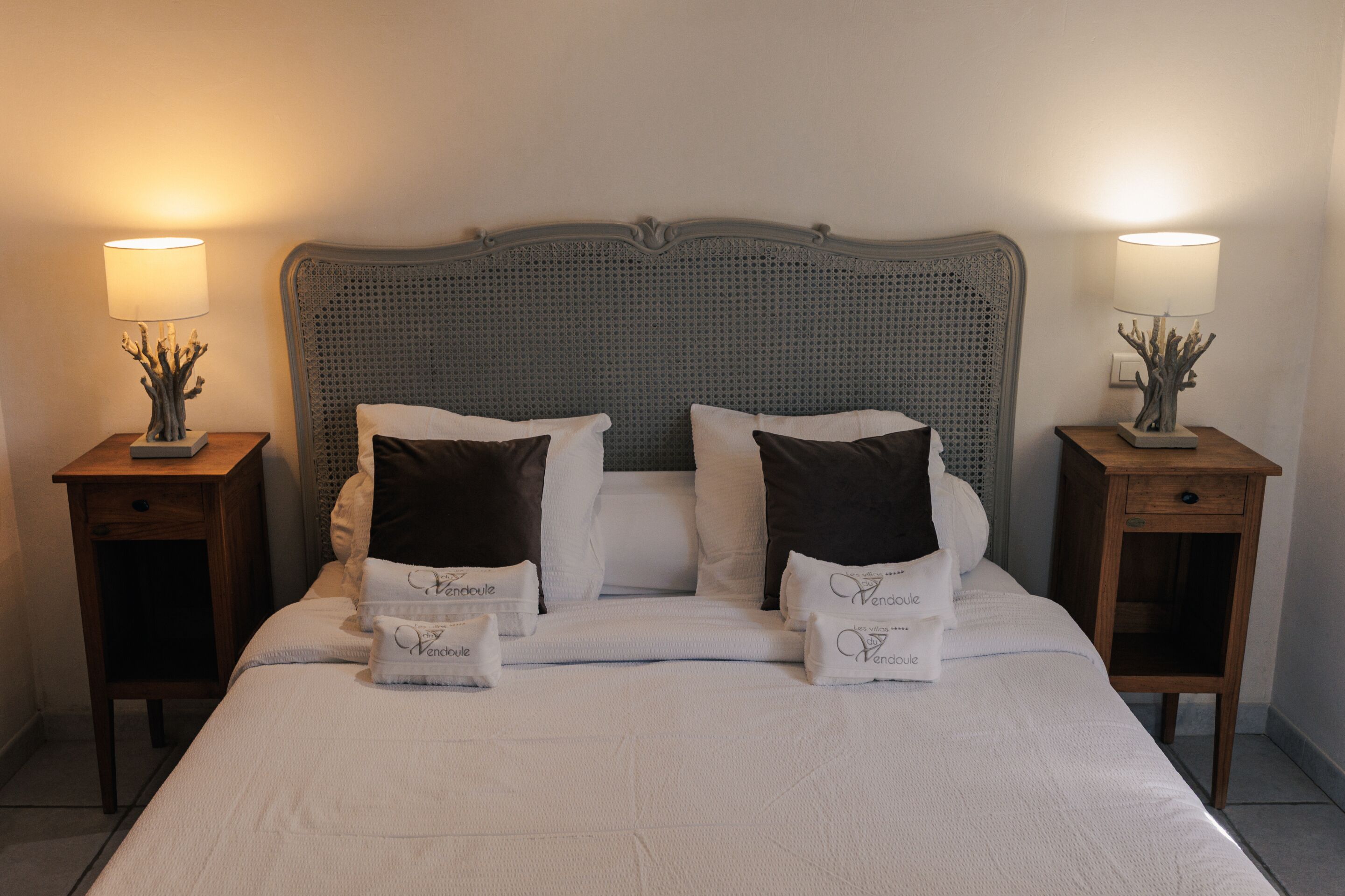 2 bedrooms, iron/ironing board, travel cot, free WiFi