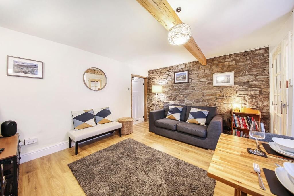Host & Stay | Batemill Cottage - Glossop