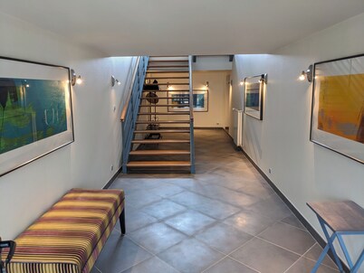 Fabulous converted barn in rural location, private swimming pool, great views