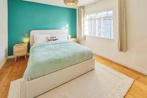 2 quartos, escrivaninha, ferros/tábuas de passar roupa, Wi-Fi