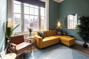 Living area - Host & Stay | The Falkner Quarters II and III (Liverpool)