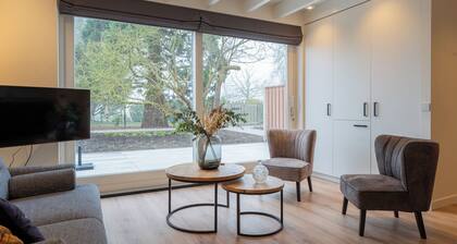 Atmospheric stay in Zoute cottage Westerschelde - ideal for 2 people