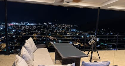 Stunning 4 bdr villa in Port of Spain with breathtaking ocean and city views