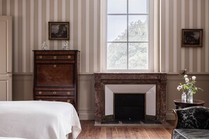 1 quarto, Wi-Fi de cortesia, roupa de cama