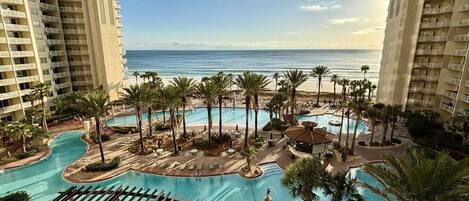 Piscine intérieure, piscine chauffée