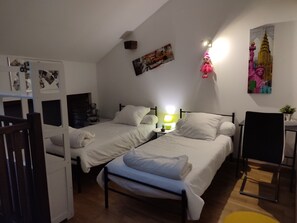 2 Schlafzimmer, Bügeleisen/Bügelbrett, kostenloses WLAN, Bettwäsche
