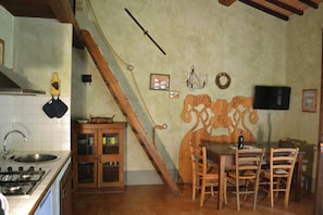 Dining room - Appartamento Il Fienile Del Sole (Monteleone d'Orvieto)