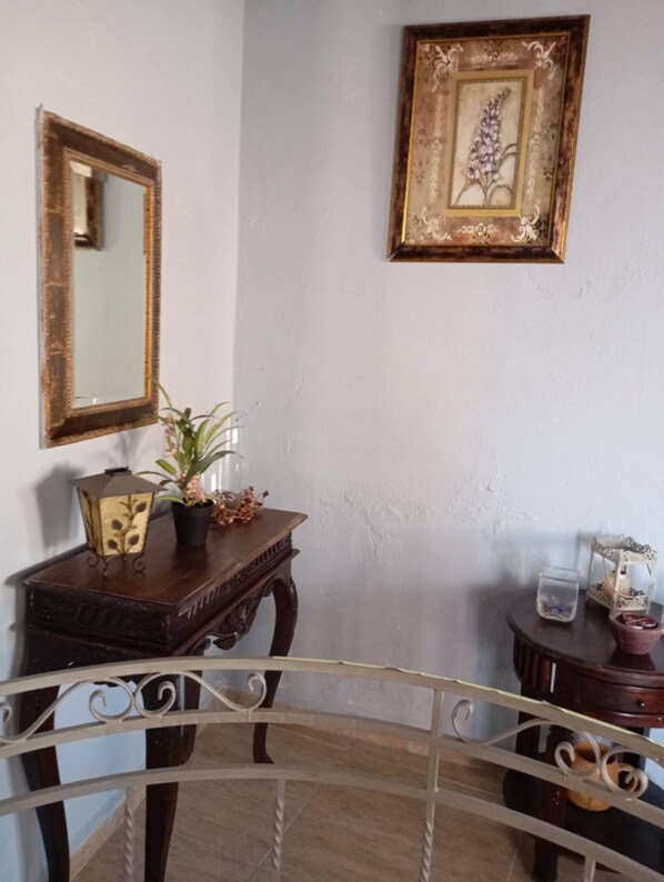 Interior - Charming Iraklio Apartment With Private Entrance and Breathtaking Views (Malevizi)