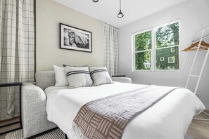 3 Schlafzimmer, Bügeleisen/Bügelbrett, WLAN, Bettwäsche