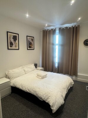 Leilighet | 2 soverom, strykejern/-brett, wi-fi (inkludert) og sengetøy