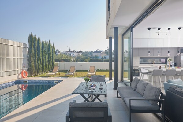 Villa, 3 Bedrooms, Private Pool, Garden View | Pool