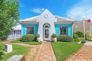 Exterior - 🏝️Gated Community-Great Amenities-Coral Retreat🌊 (Pensacola)