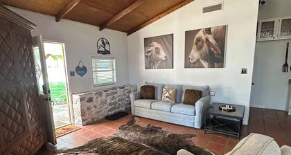 Charming 4-bedroom house with AC, WiFi in enchanting Castroville