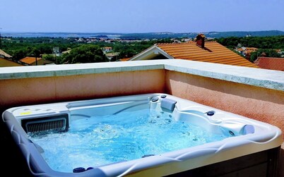 Rustic Istrian Stone House - Wellis Rooftop Hot-Spa Liznjan