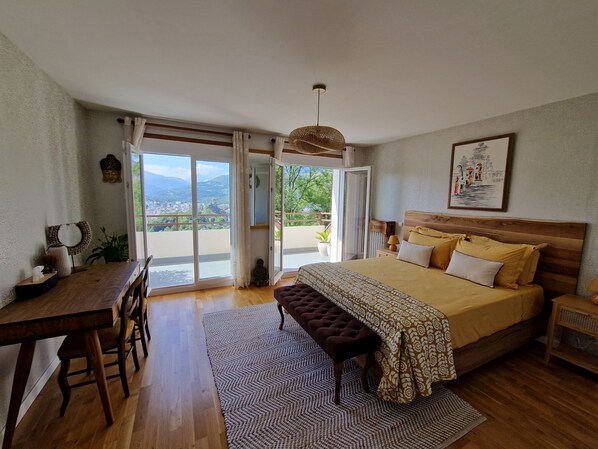 1 chambre, bureau, Wi-Fi gratuit, draps fournis