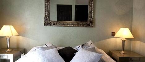 1 Schlafzimmer, Bügeleisen/Bügelbrett, Bettwäsche