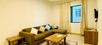 Rest-Inn Two Bedrooms Apartment