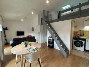 Interior - Studio de la Lanterne (La Rochelle)