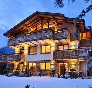 บริเวณภายนอก