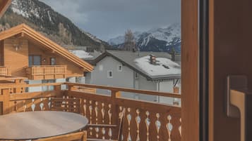 Apartment, Mountain View, Tower | View from room