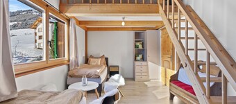 A&Y luxury chalet with sauna & whirlpool, ideal for families & nature lovers in Davos
