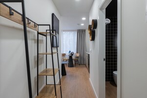 Cunas gratuitas, wifi gratis y ropa de cama 