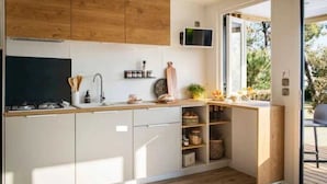 Geladeira, cooktop, lava-louças
