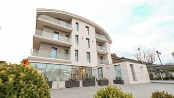 Bagian depan properti