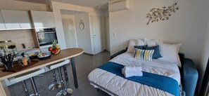 1 chambre, Wi-Fi gratuit, draps fournis