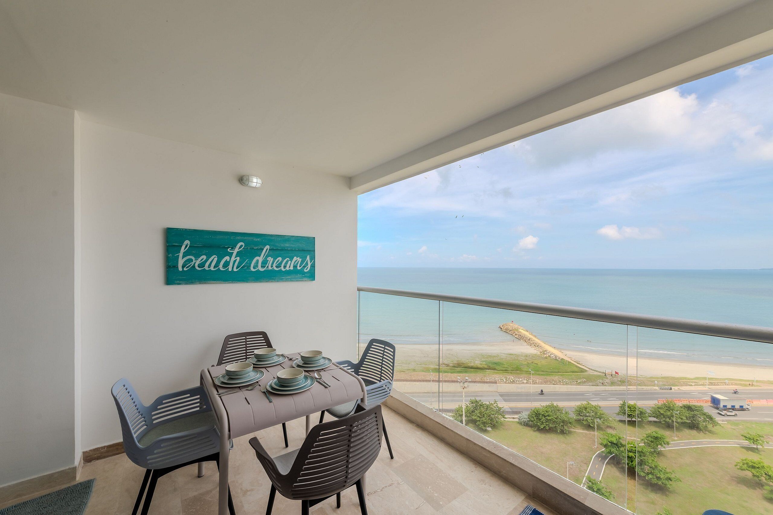 华丽公寓 | 室外用餐