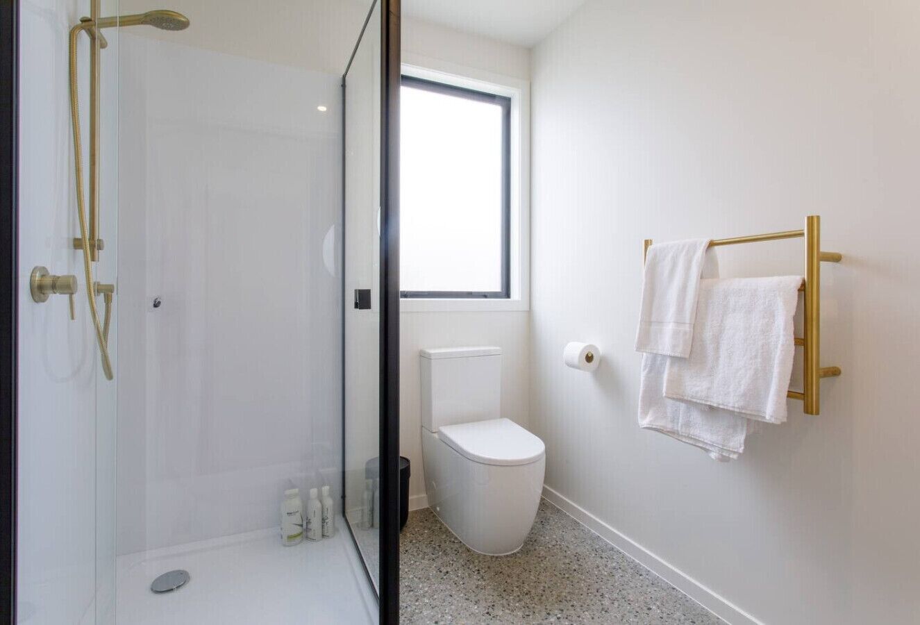 ヘアドライヤー、タオル