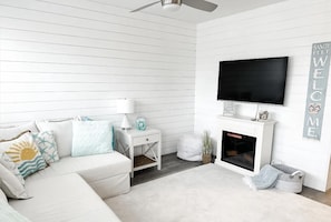 TV connectée, cheminée